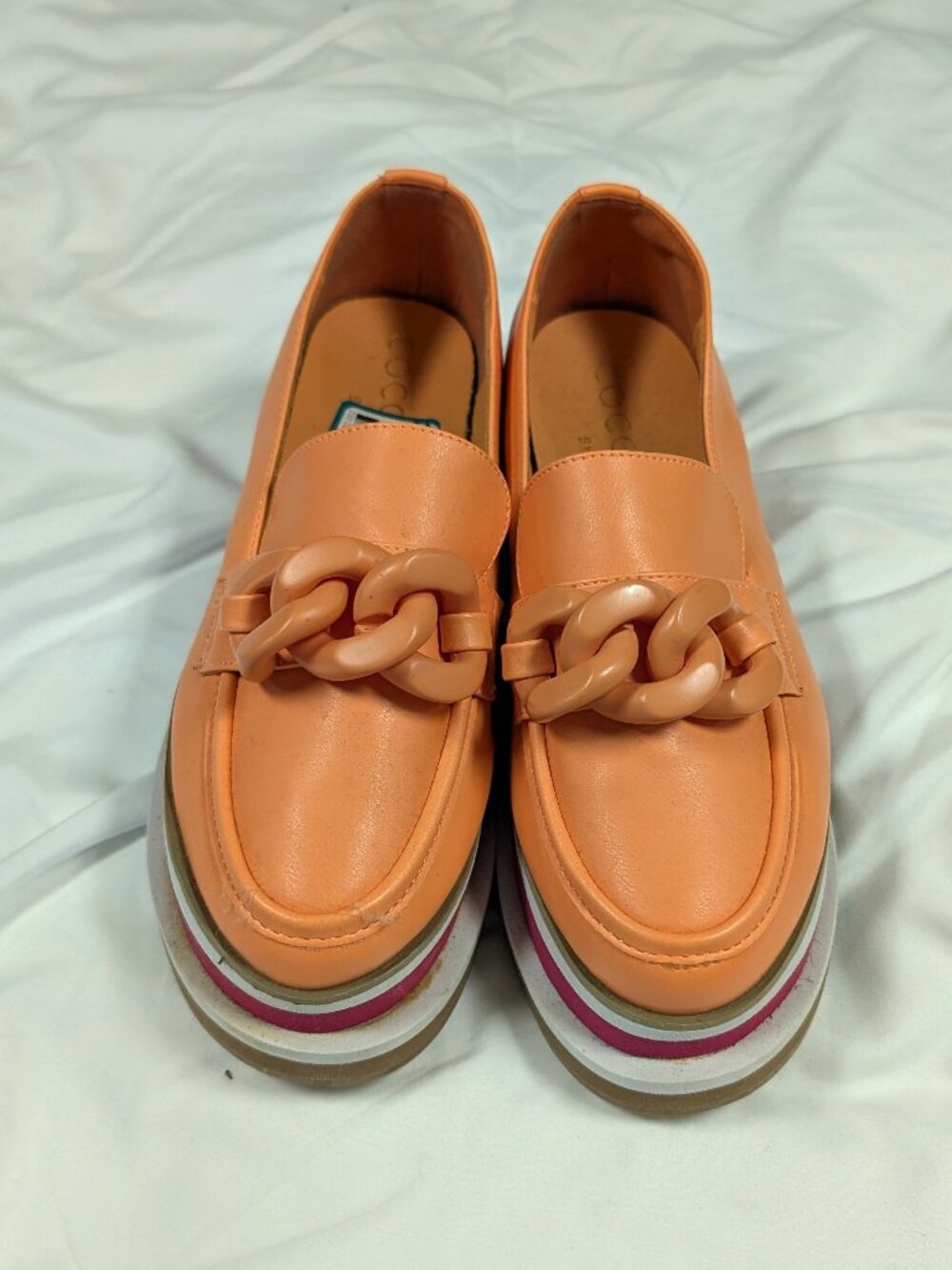 Coconuts by Matisse chunky platform loafers in women’s size 7.